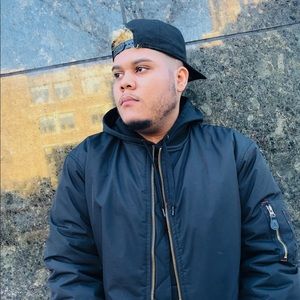 Meet your Posher, Miguel alexander